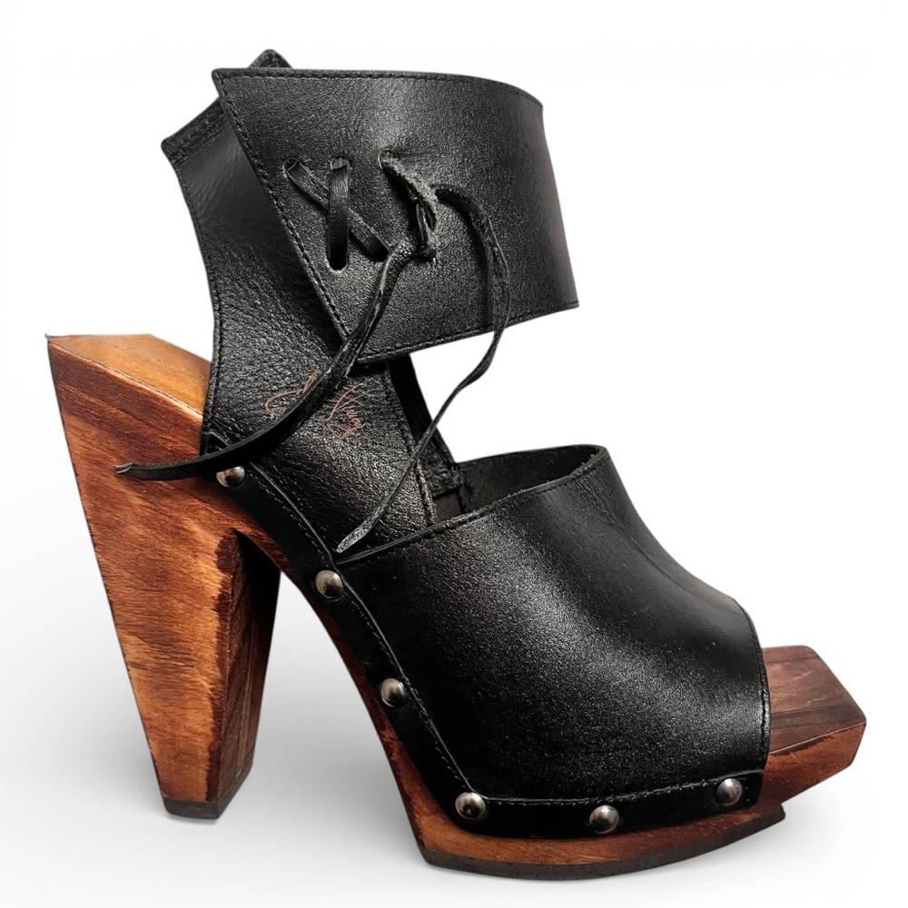 NWOB John Fluevog Rahab Black Leather Wood Lace Up Platform Peep Heel Square 8 - Picture 2 of 12